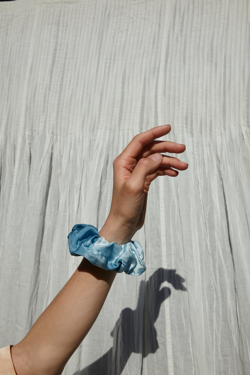 Indigo Tie and Dye Scrunchie in Pure Mulberry Silk