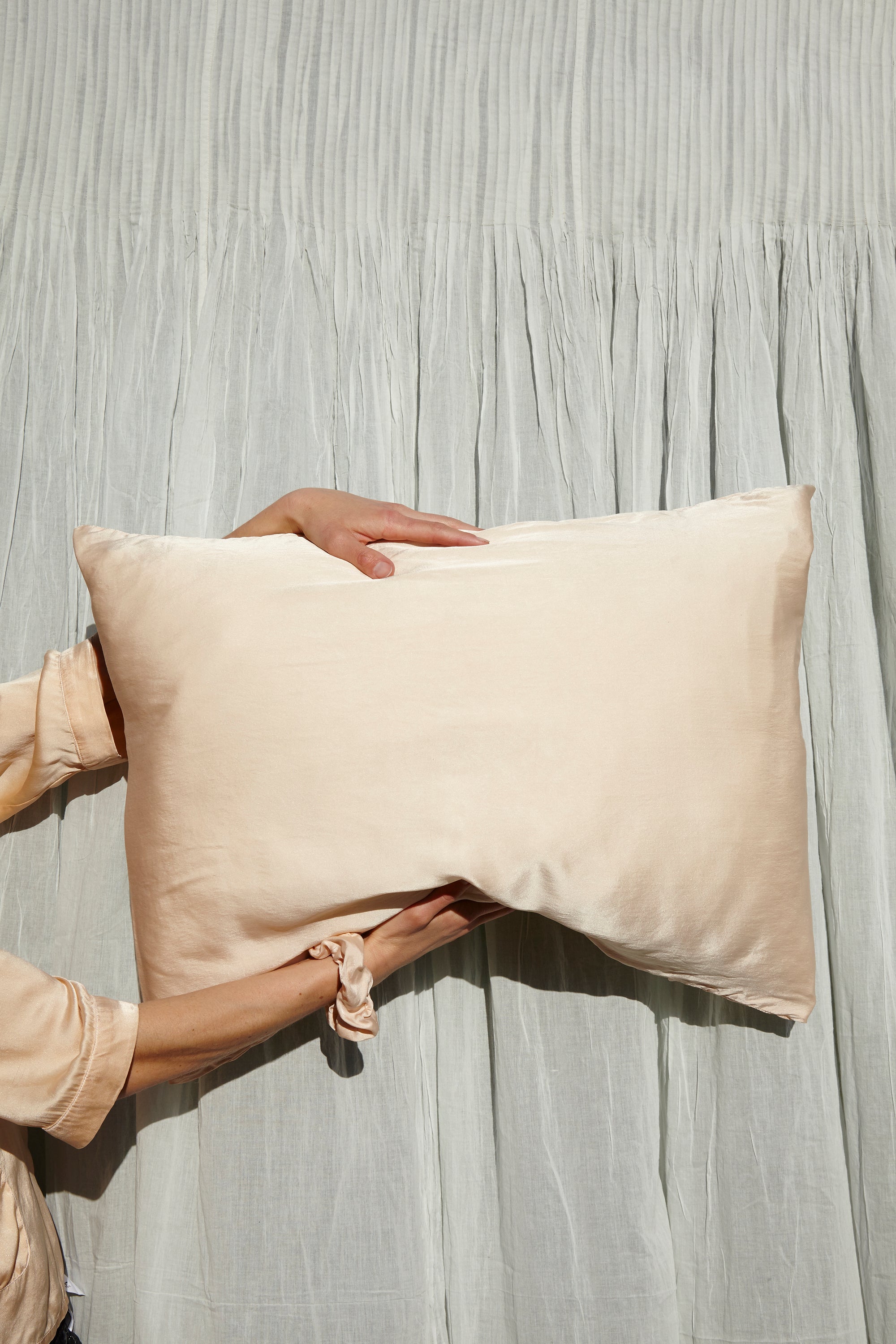 Old Rose Pillowcase in Pure Mulberry Silk